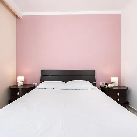 Апартаменты Olive Haven-3br-private Parking-balcony *