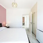 Olive Haven-3br-private Parking-balcony