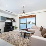Olive Haven-3br-private Parking-balcony Apartmán *