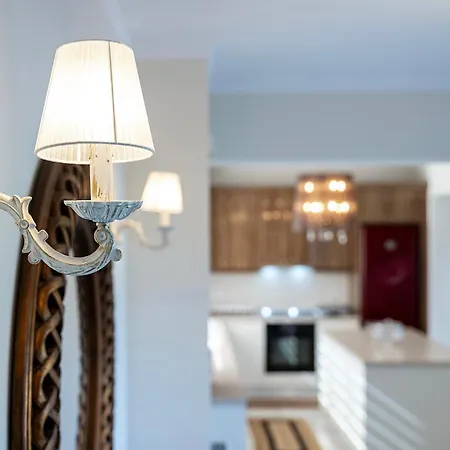 Apartament Olive Haven-3br-private Parking-balcony