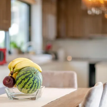 Olive Haven-3br-private Parking-balcony Apartament Miasto Kos