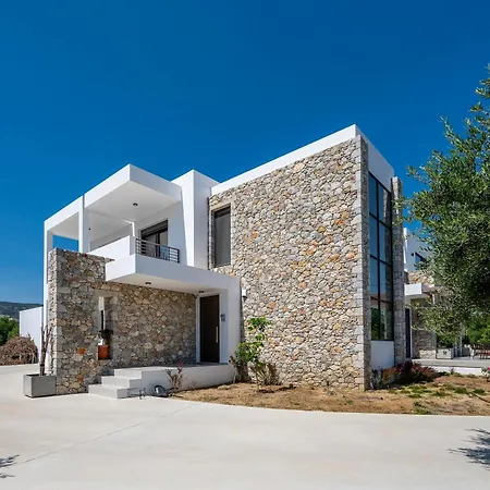 Olive Haven-3br-private Parking-balcony