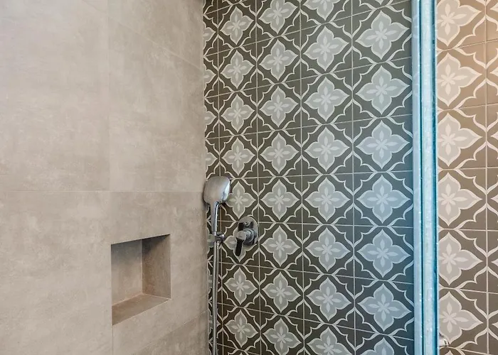 Olive Haven-3br-private Parking-balcony *