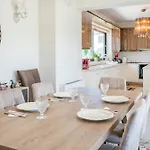 公寓 Olive Haven-3br-private Parking-balcony