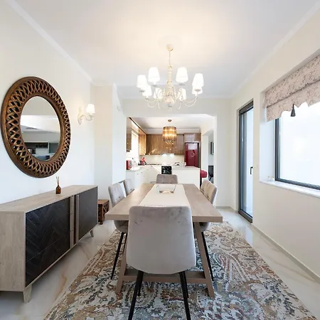 Olive Haven-3br-private Parking-balcony Kos Town