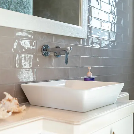 Olive Haven-3br-private Parking-balcony