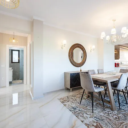 Olive Haven-3br-private Parking-balcony Apartment Kos Town