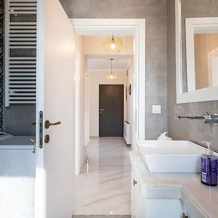 Olive Haven-3br-private Parking-balcony Apartamento Cos