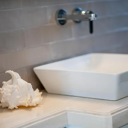 Olive Haven-3br-private Parking-balcony * Cos