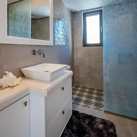 Olive Haven-3br-private Parking-balcony Apartamento *