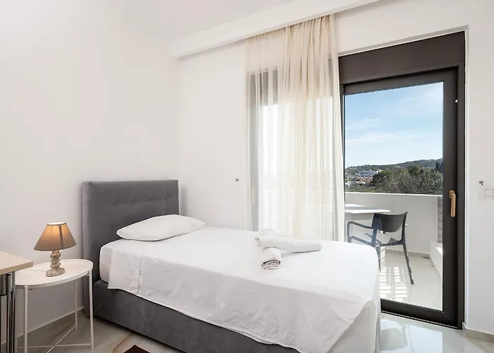 Olive Haven-3br-private Parking-balcony *